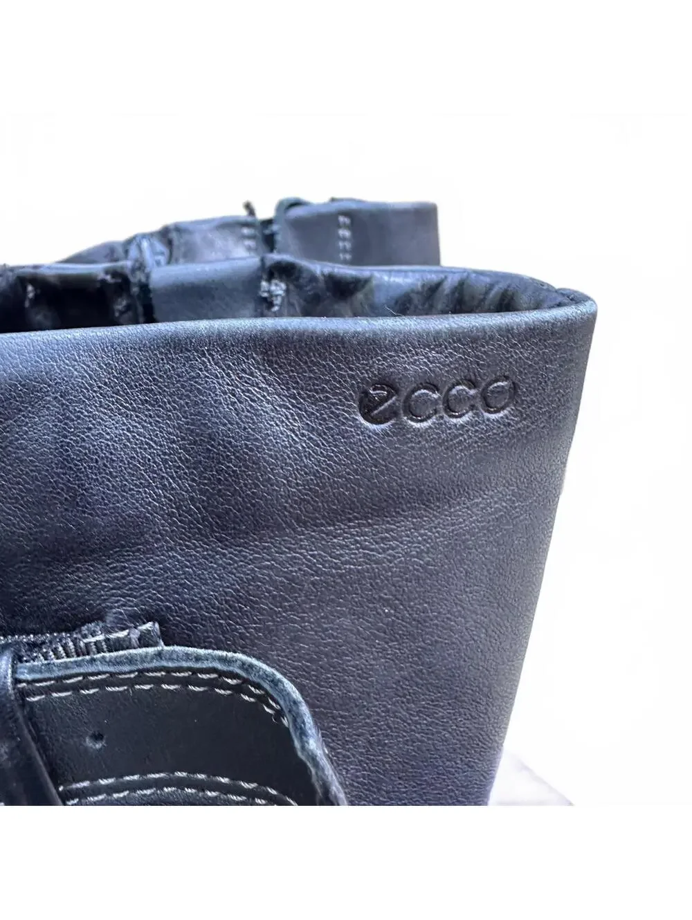 ECCO Nubuck Leather Boots Goretex Side Zip Buckle Details Sz 37 US 6.5 - 7
